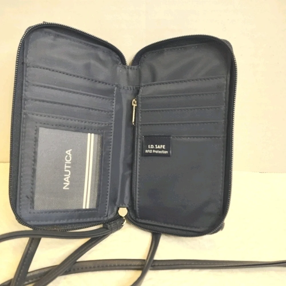 Nautica Wallet Crossbody/Wristlet NWT - Picture 7 of 9